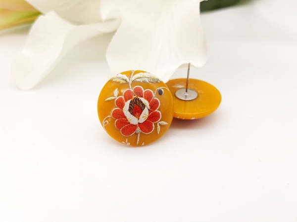 Große beige braune Ohrstecker Blumen Motiv